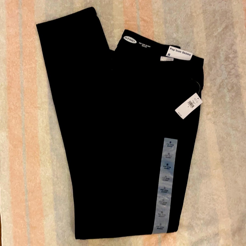 Brand new Old Navy Pop Icon Skinny blk size 8